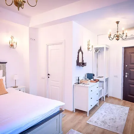Casa Baritiu Hotel *